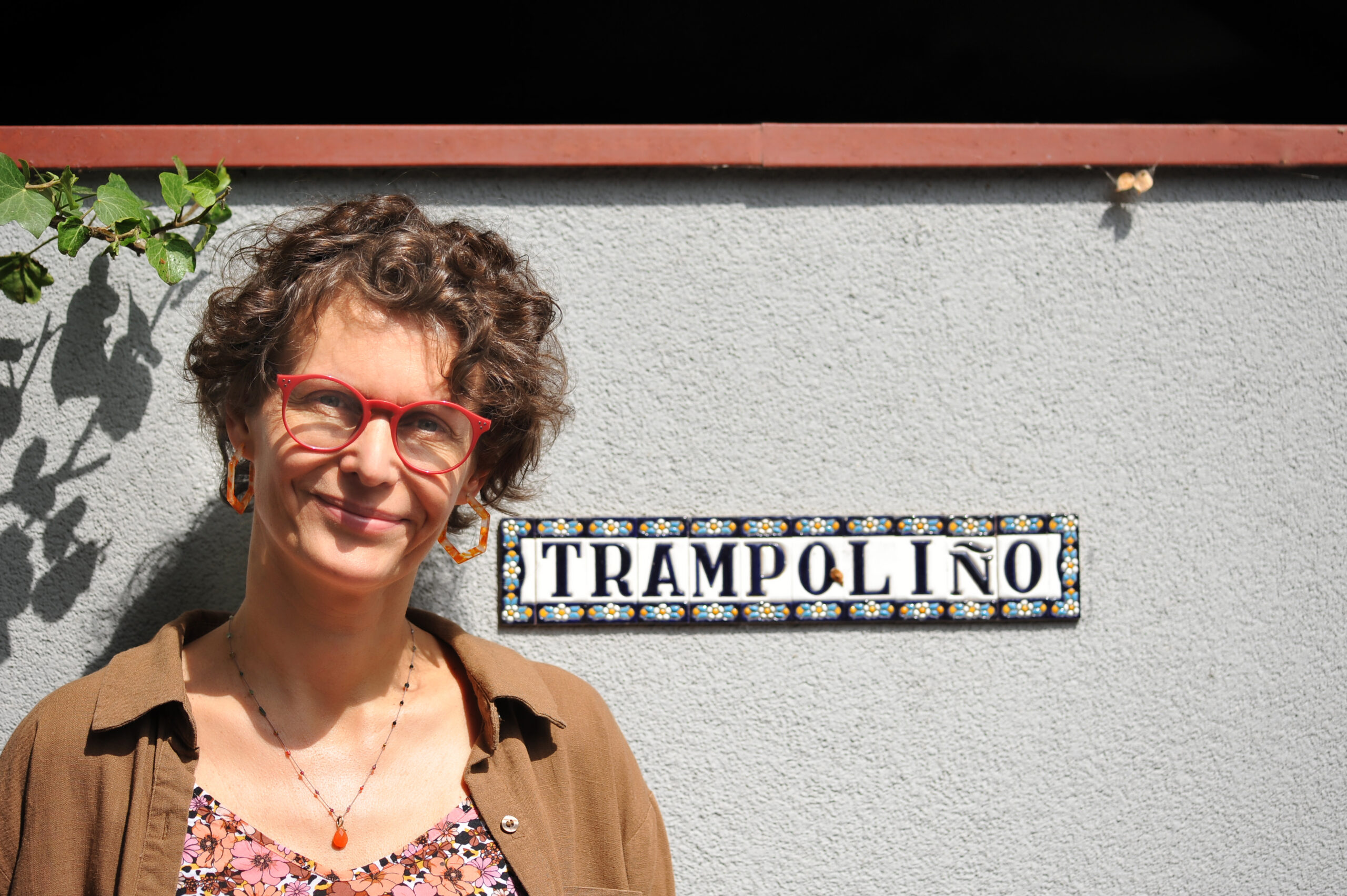 MAGDA PSTRZOCH - MOMOT